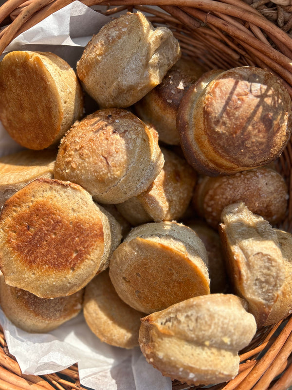 Sourdough Roll Garlic Rosemary Sea Salt (6 per order)